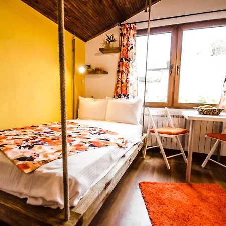 Off Vitosha Blvd Designer *